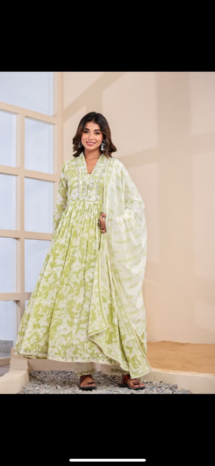 Floral Print Mulmul Kurta Set